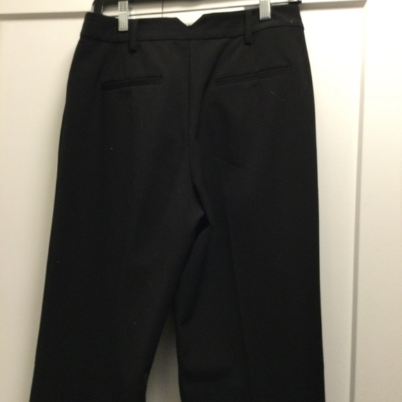Beautiful Womens Black Trouser, Olsen of Germany - Picture 6 of 9